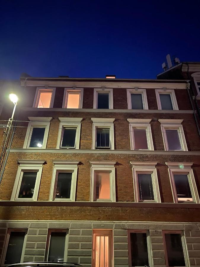 Scandinavian Apartment Hotel - Lunden 1 - Central 3 Bedroom Apartment On Two Floors Horsens Exterior foto