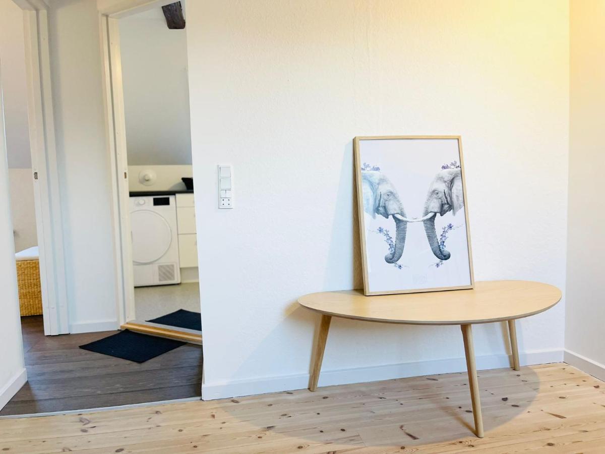 Scandinavian Apartment Hotel - Lunden 1 - Central 3 Bedroom Apartment On Two Floors Horsens Exterior foto